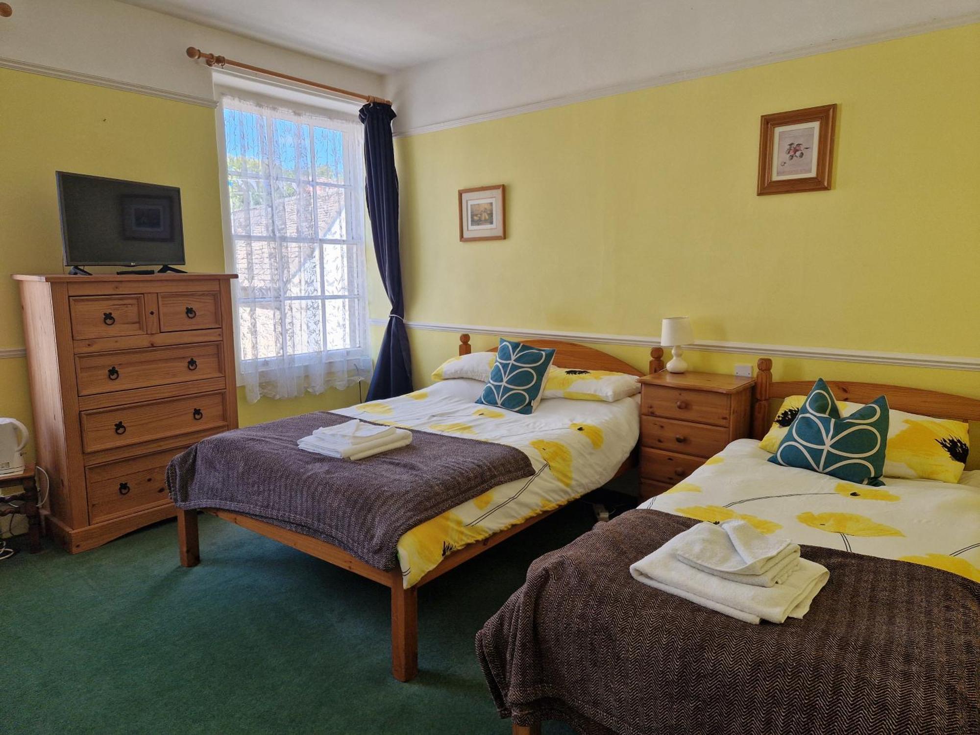 The Royal Oak Otel Corsham Dış mekan fotoğraf